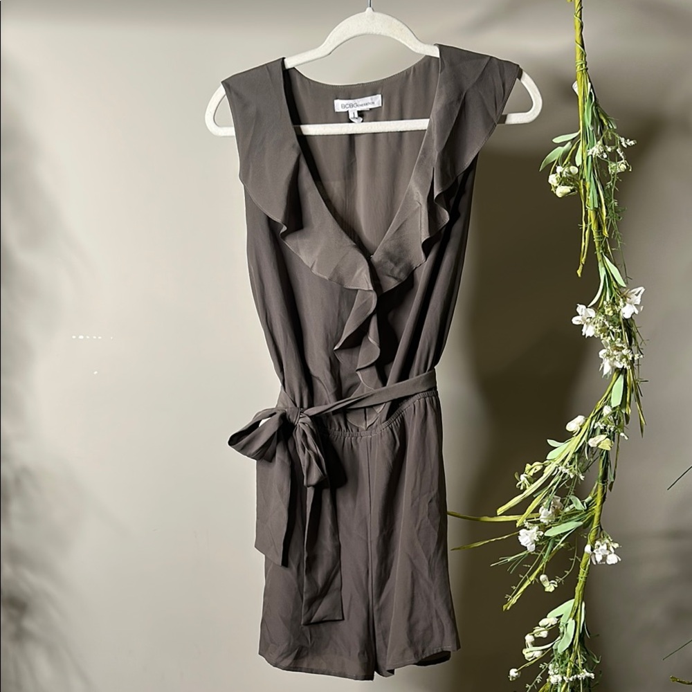 BCBGeneration Gray Jumpsuit V-neck Flutter Sleeveless